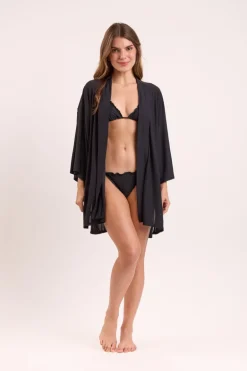 Black Kimono