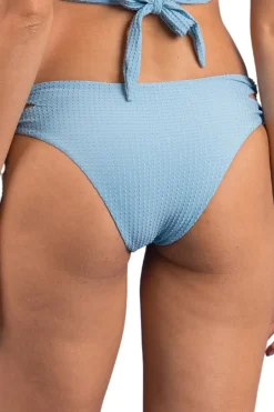 Bottom Dots-Sky Madrid