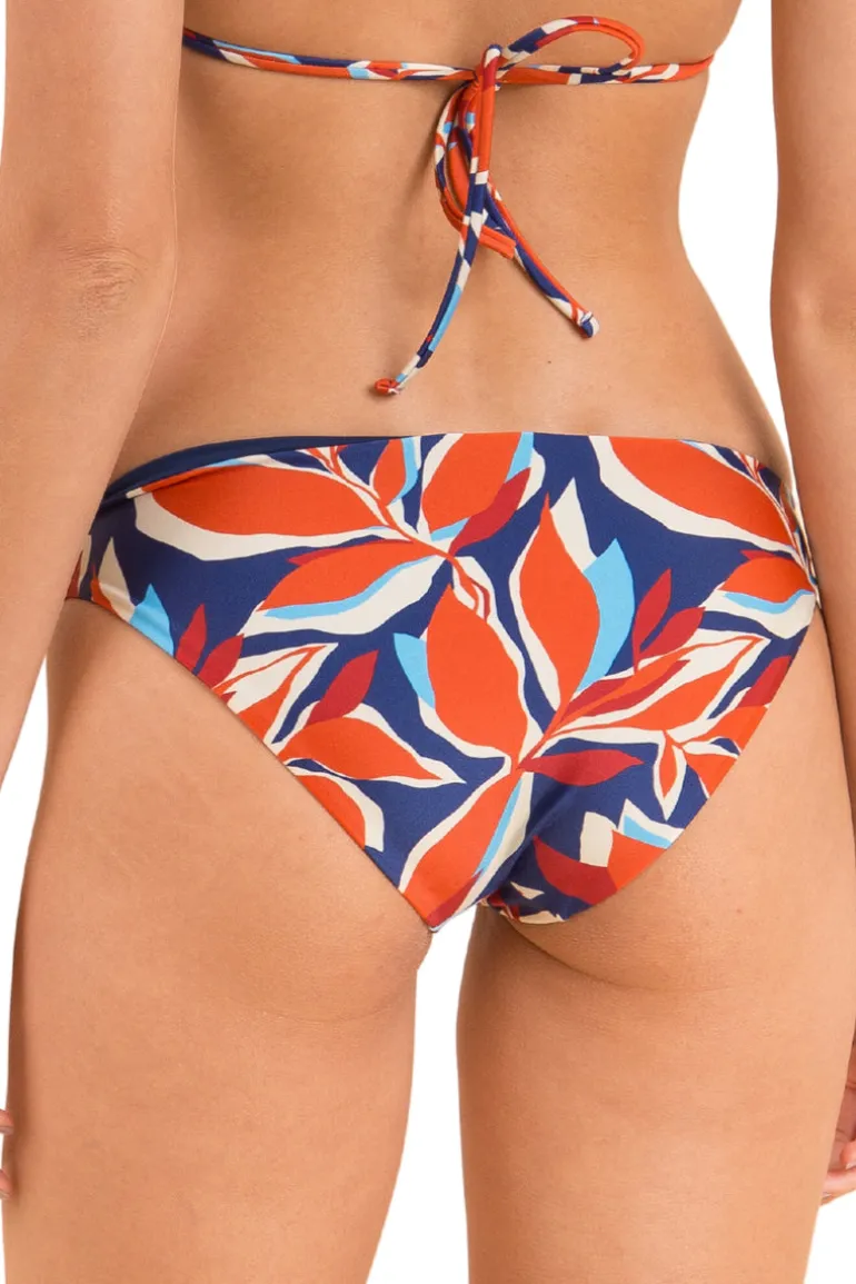 Bottom Leaves Essential-Comfy