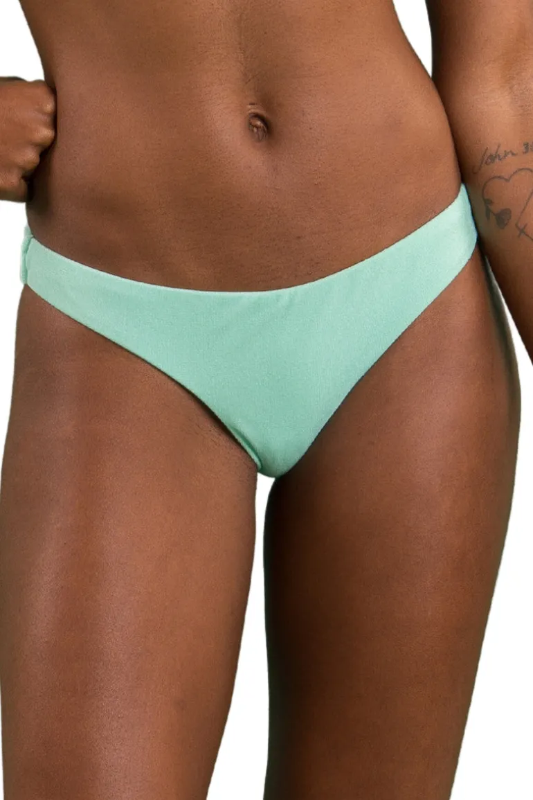 Bottom Malibu-Menta Essential