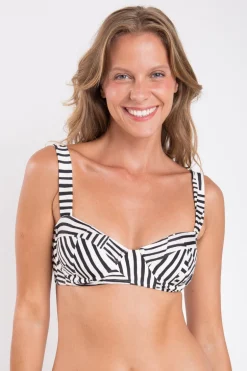 Set Collage Amelia Essential-Comfy